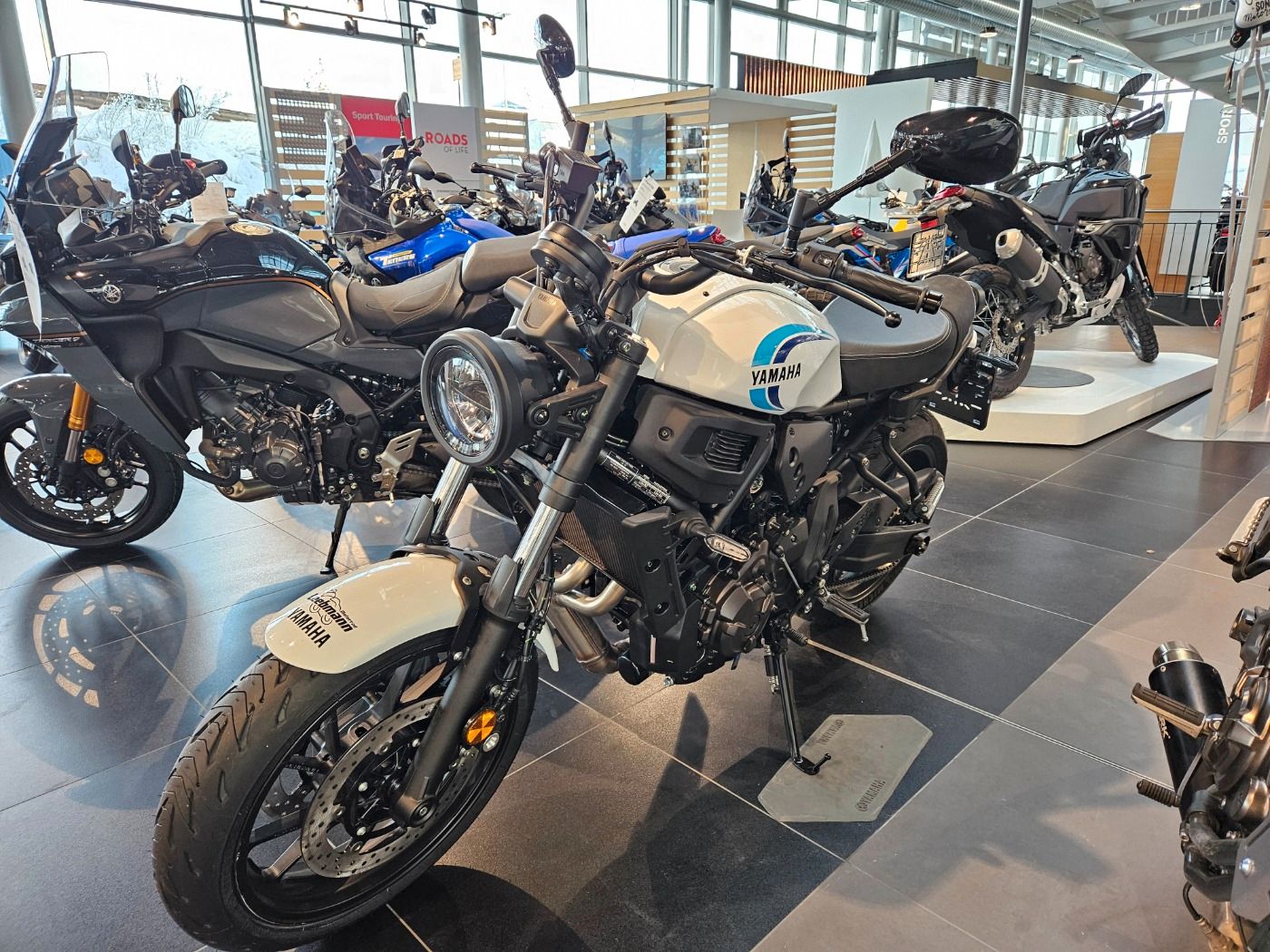 Fahrzeugabbildung Yamaha XSR 700 Modell 2023 Tageszulassung
