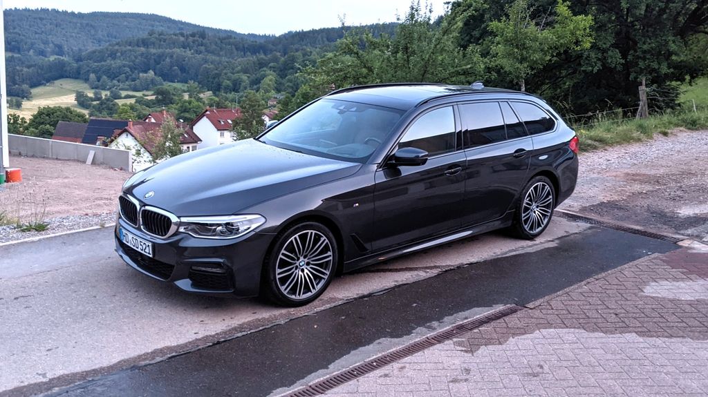 Image of BMW 520