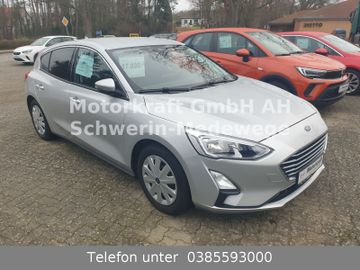 Fotografie Ford Focus Lim. Cool & Connect