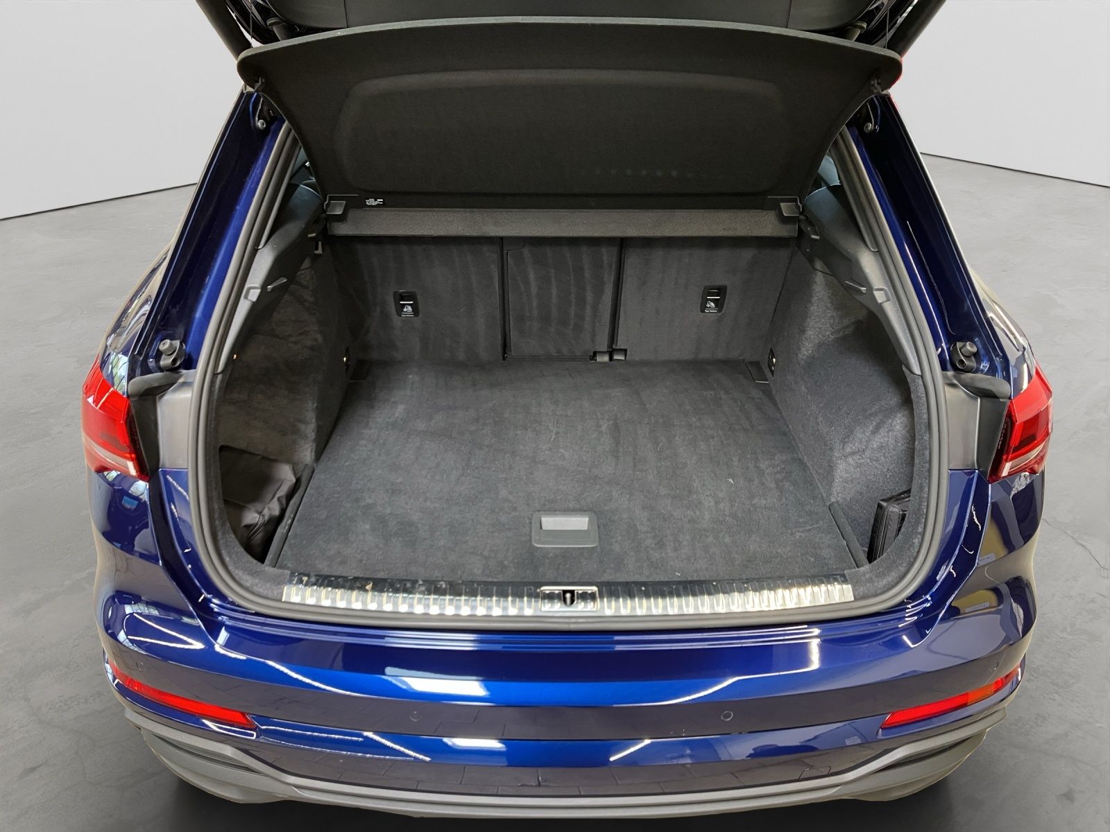 Audi Q3 - Bild 12