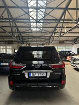 Lexus LX 450 - Lexus mit Diesel-Antrieb