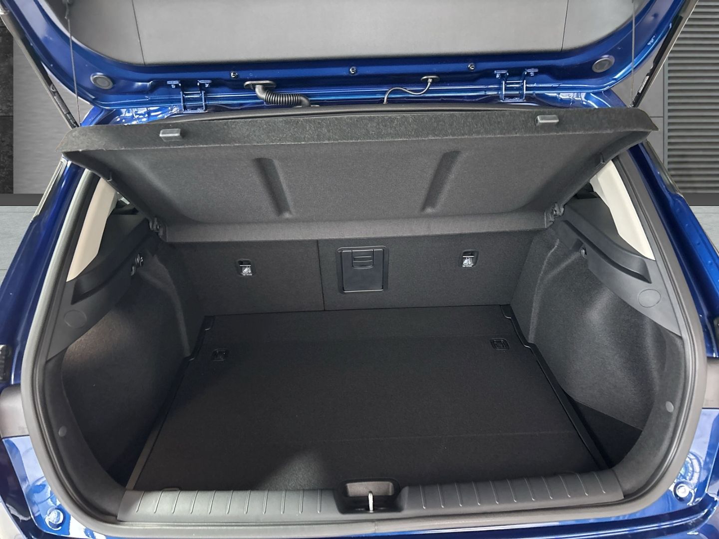 Kia K4 - Bild 5