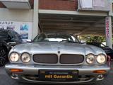 Jaguar XJR 4.0 V8 Supercharged Leder Klimaaut 1.Hand - Jaguar XJR Gebrauchtwagen