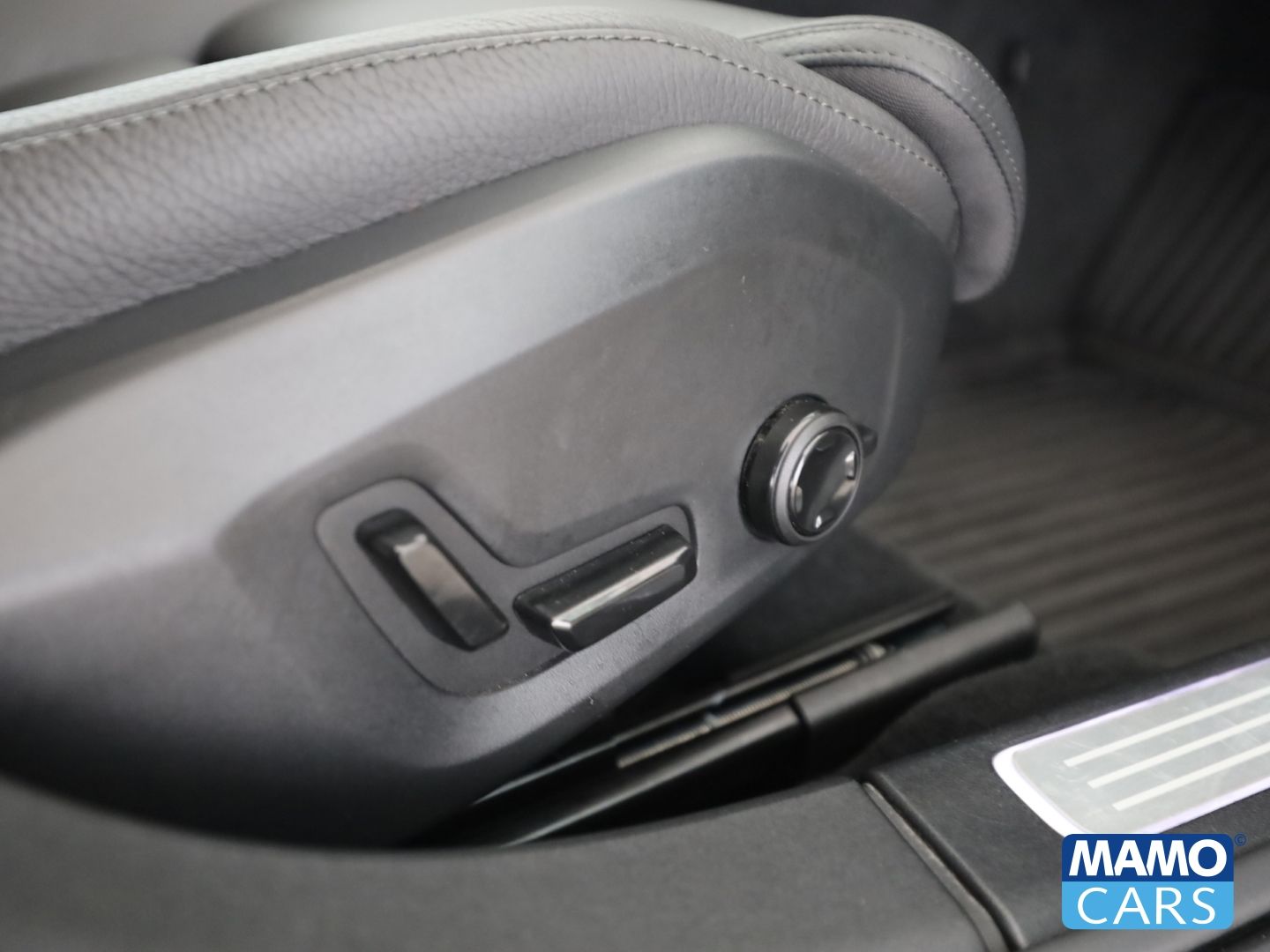 Volvo V90 T6 AWD Plus Dark Recharge AHK/ACC/360°/H&K foto 13