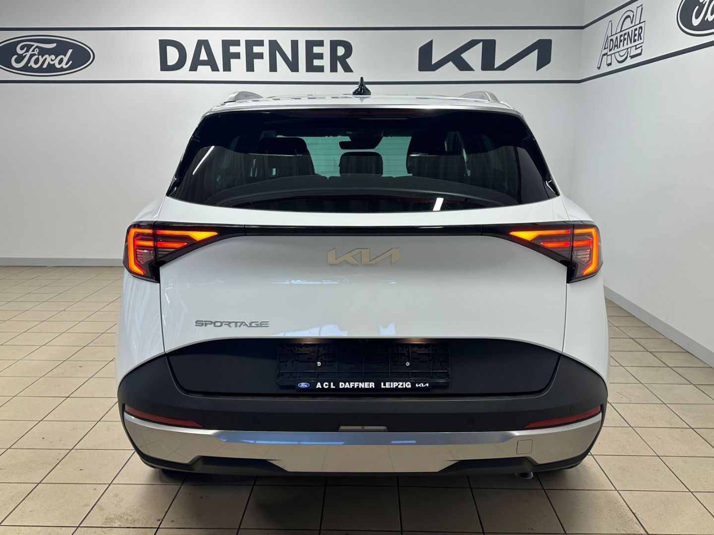 Fahrzeugabbildung Kia Sportage Vision 1.6 T-GDI MHEV Kamera LED DAB