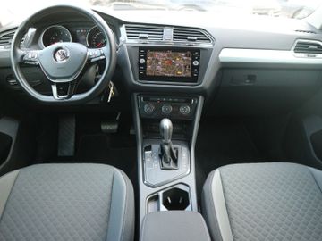 Volkswagen Tiguan - 8