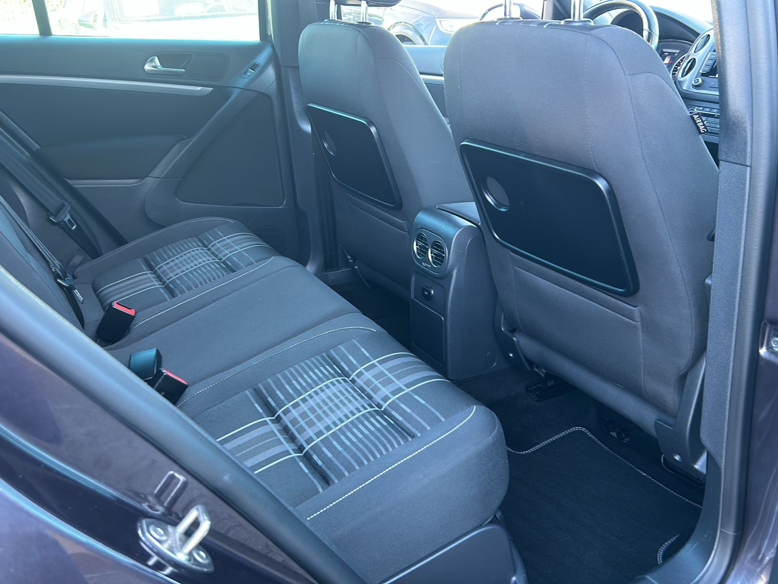 Fahrzeugabbildung Volkswagen Tiguan Lounge Sport & Style