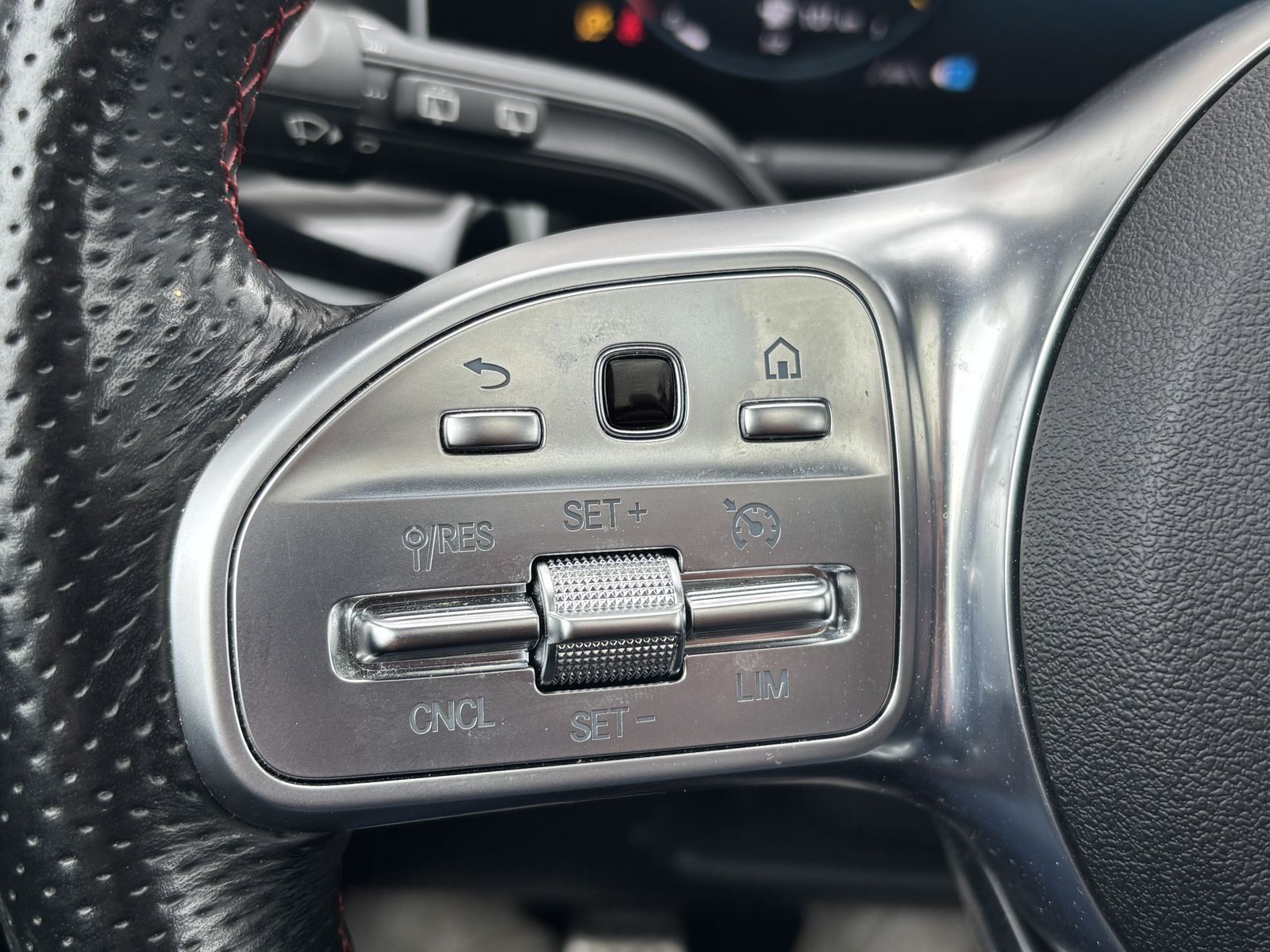 Mercedes-Benz B 200 AMG NAVI LEDER LED NIGHT PAKET SPURHALTE foto 20
