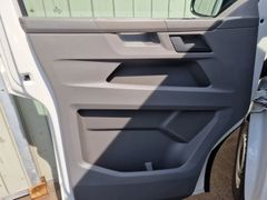 Fahrzeugabbildung Volkswagen T6.1 Transporter Kasten LR 4M Navi SiHz StdHz AH