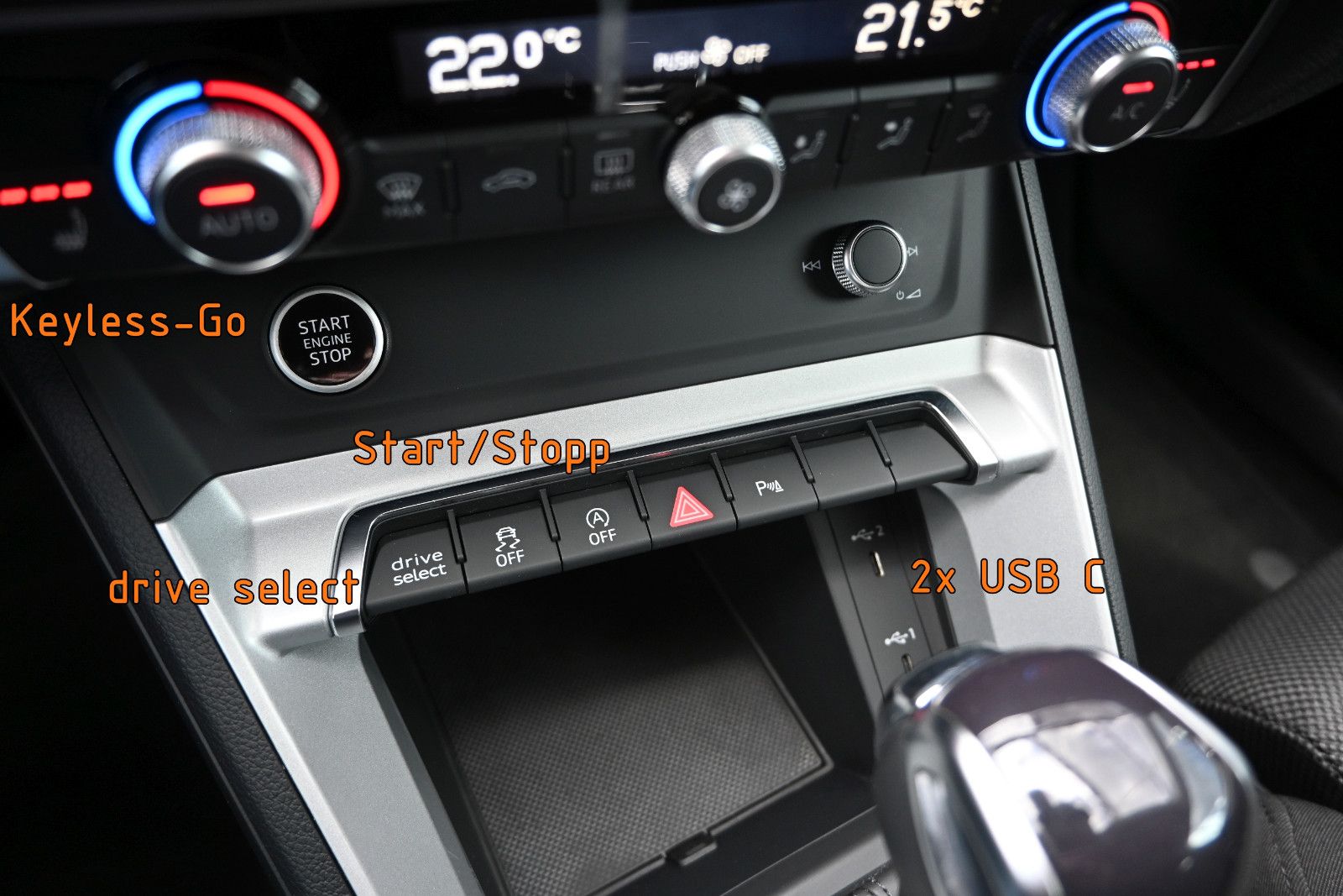 Fahrzeugabbildung Audi Q3 Sportback 40 TDI quattro S tr. °AHK°KAMERA°