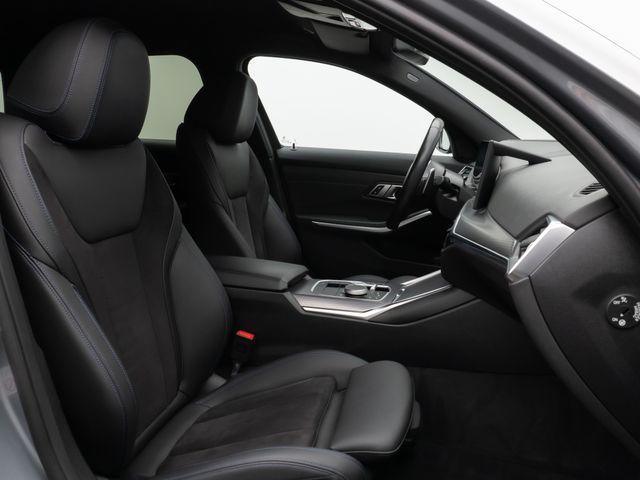 BMW 330 M Sportpaket, 2023 — 36