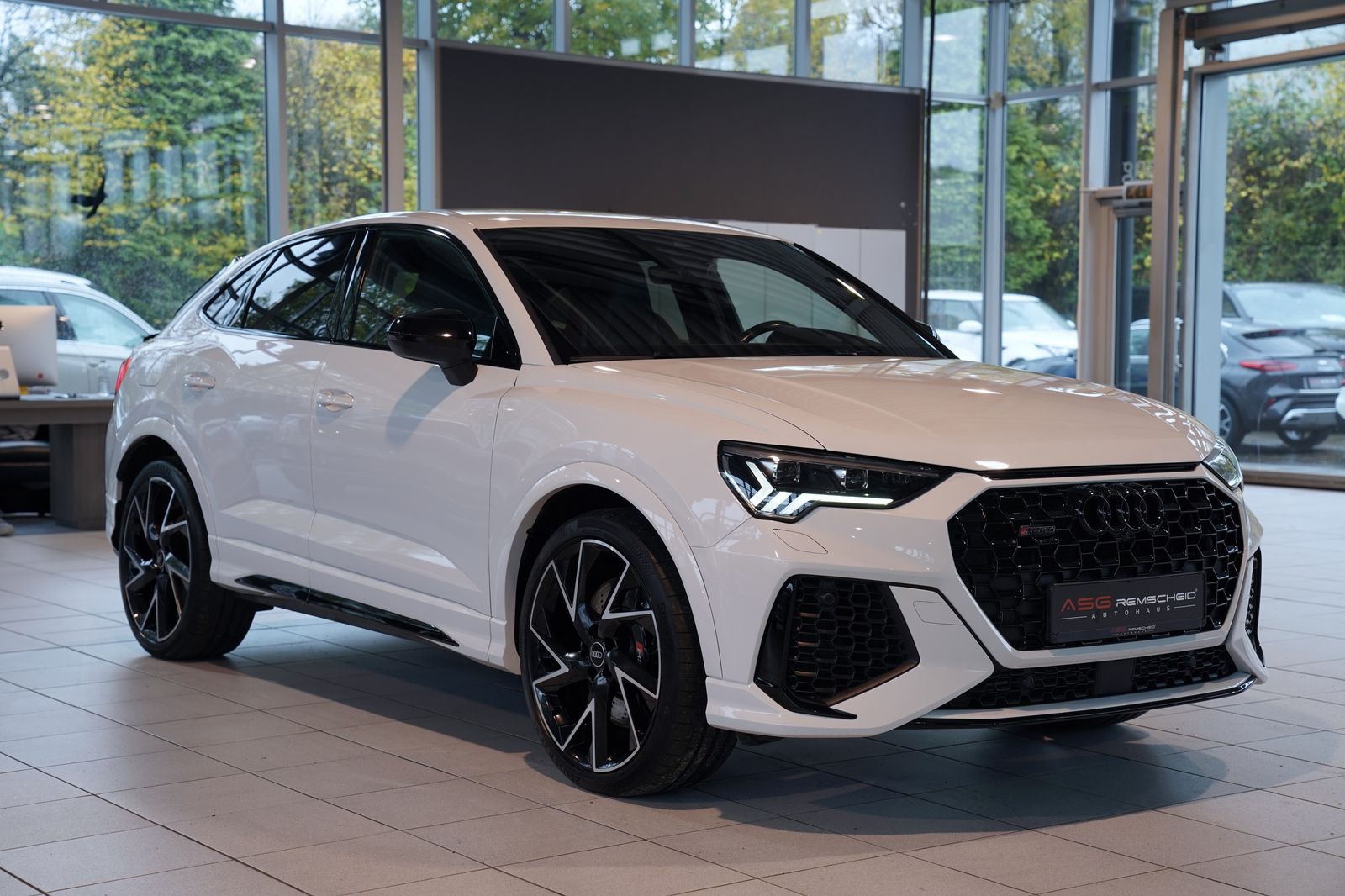 Audi Rsq3
