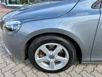 Volvo V40 - 8