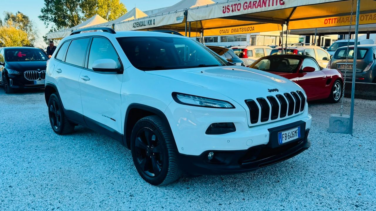 Jeep Cherokee - 1