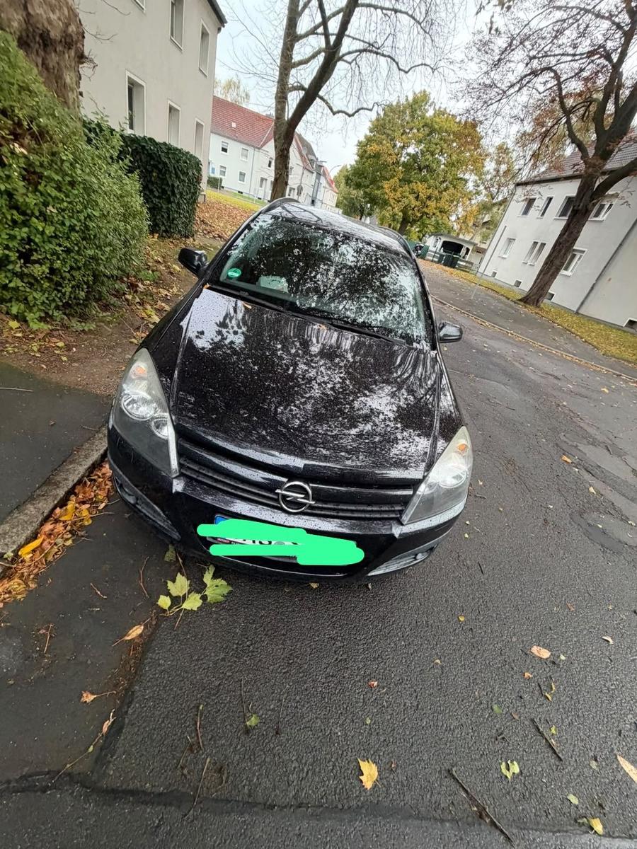 Opel Astra 2004 — photo 14