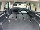 Volkswagen Touran 2.0 TDI DSG Comf. - NAVI,PANO, PDC, ACC - VW Touran von privat