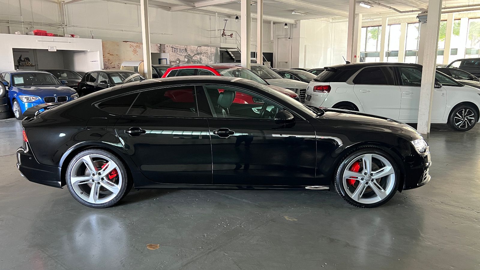 Fahrzeugabbildung Audi A7 SP QUATTRO 3X S-LINE BLACK EDITION HUD 20ZOLL