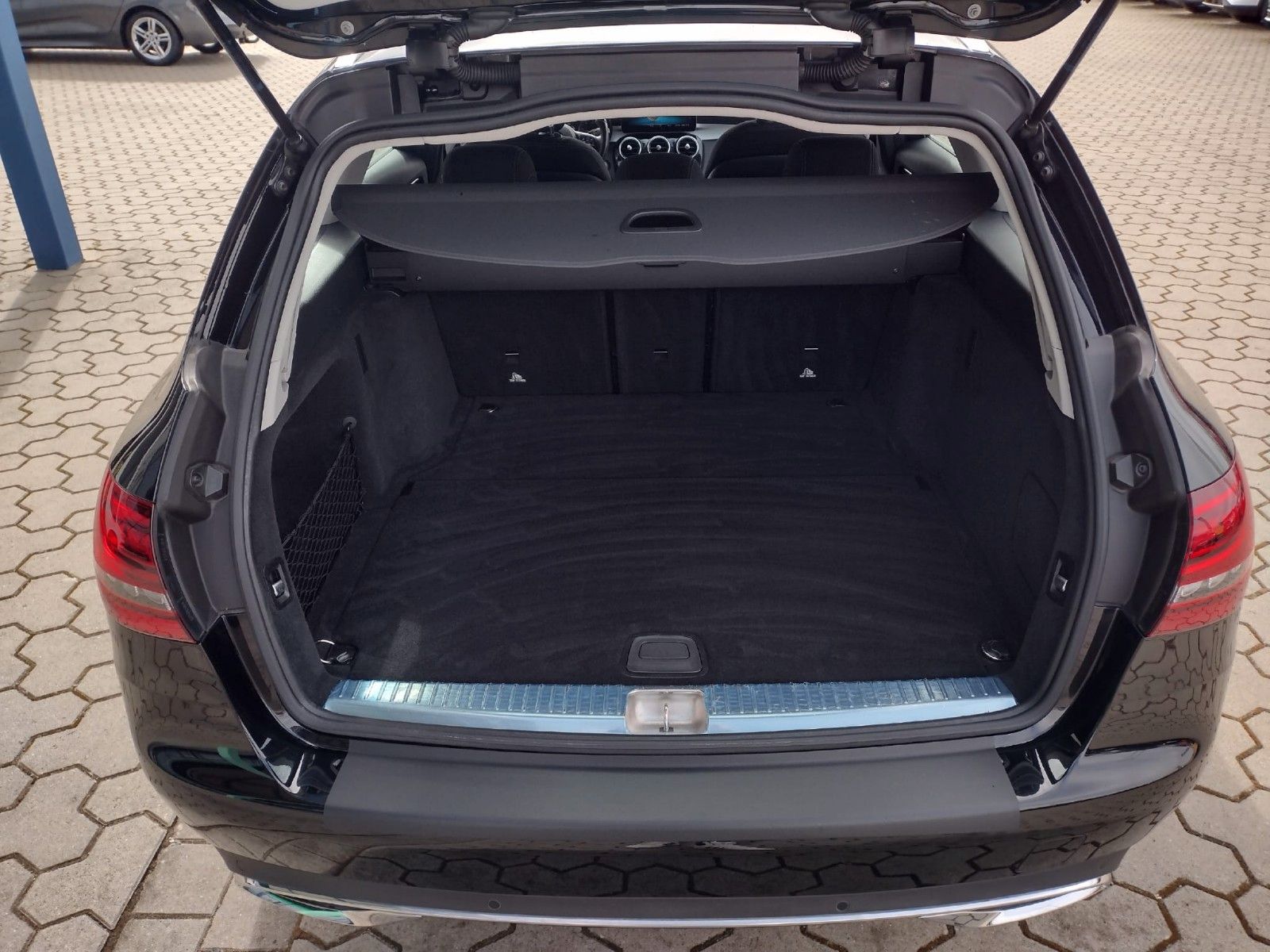 Mercedes-Benz C 220 (06/2026, Diesel)