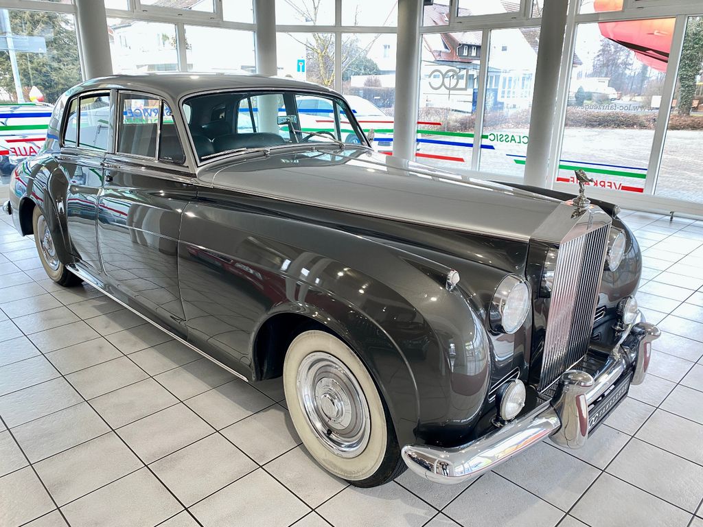Rolls-Royce Silver Cloud