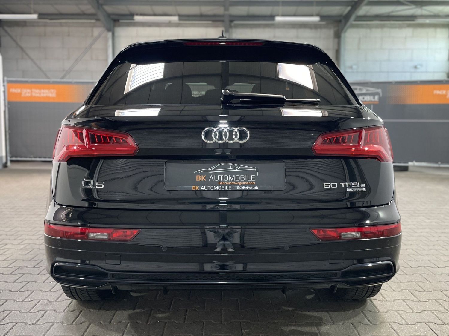 Fahrzeugabbildung Audi Q5 50 TFSI e quat. S-Line Black Edition#ACC#Spur