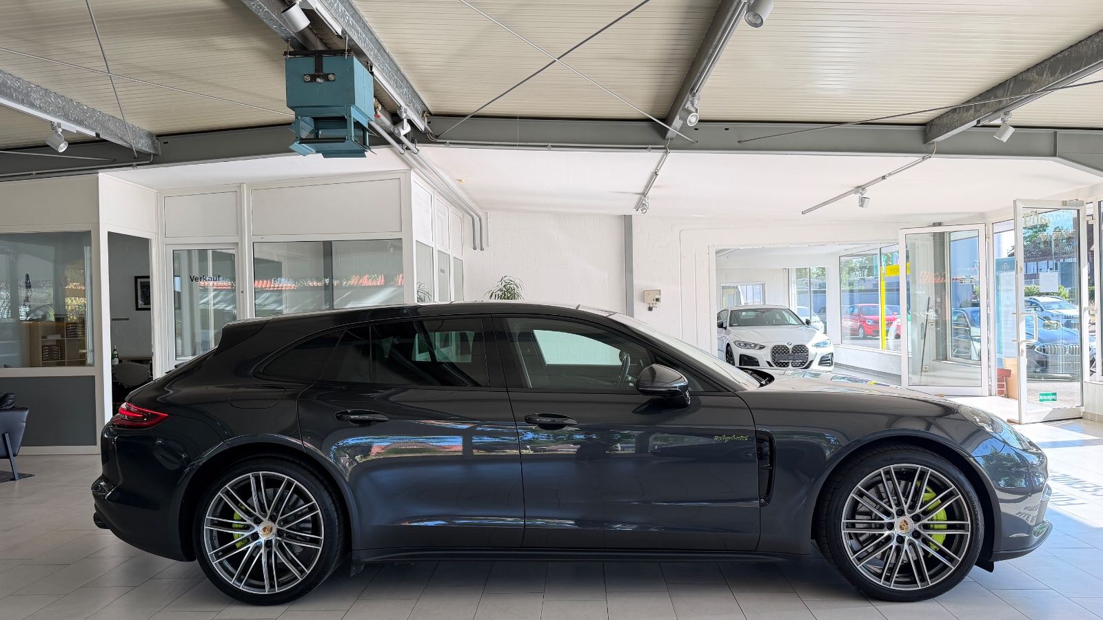 Porsche Panamera Sport Turismo 4 E-Hybrid PANO 1.HAND foto 4