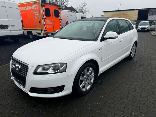 Audi A3 Sportback 1.4 TFSI Ambition/Klima/Navi/PDC/