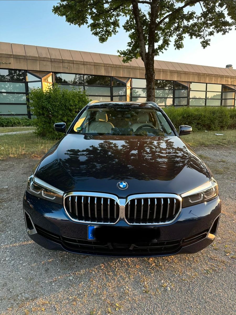 BMW 520d Touring Luxury Line 