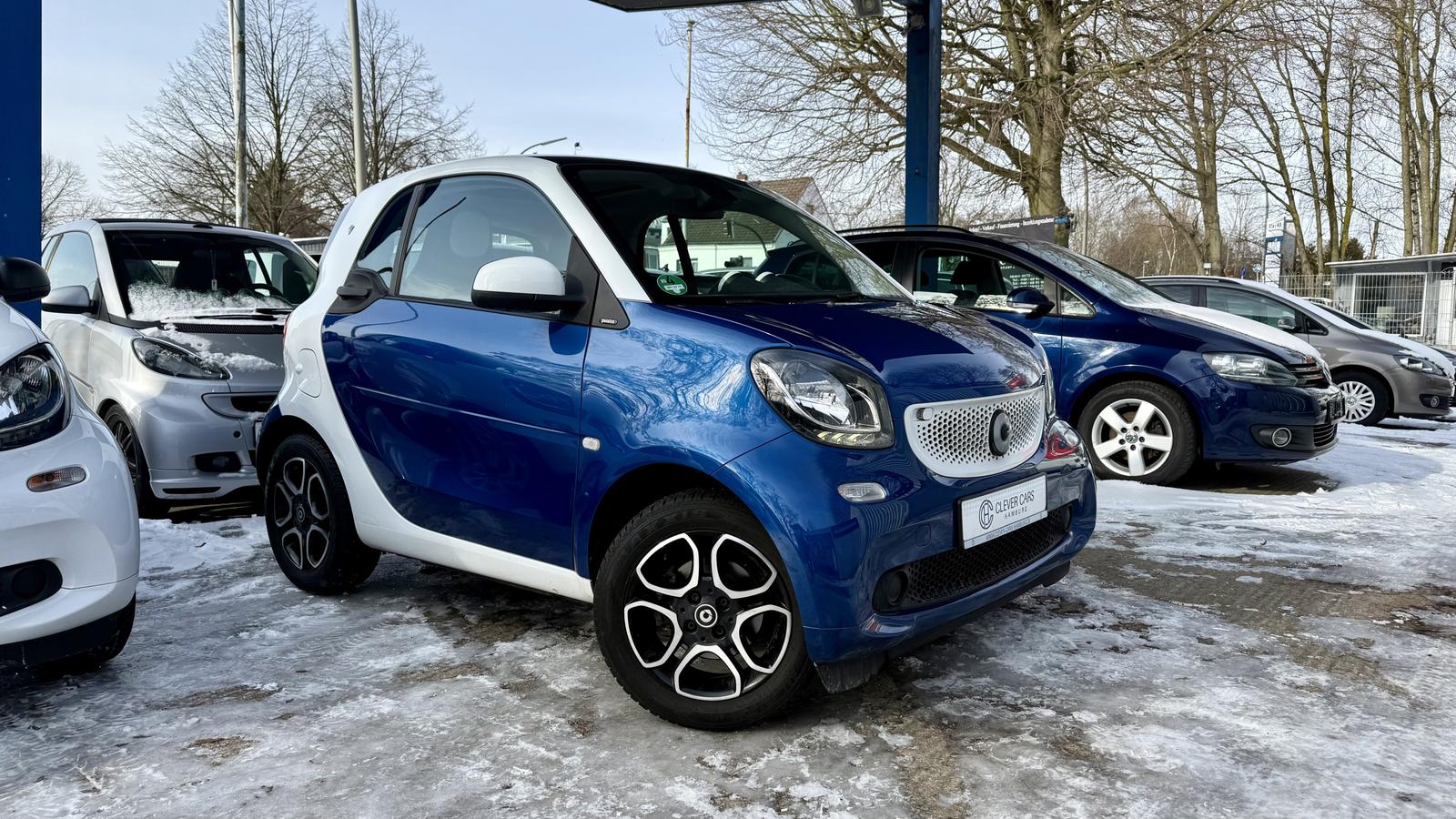 Smart ForTwo COUPE*MB*TURBO*NAVI*PANO*KLIMA*PARKSENOR