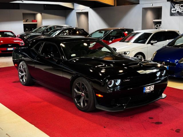 Dodge Challenger 3.6 v6 SXT Plus - Super track p