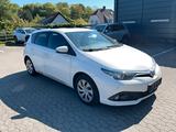 Toyota Auris Design Edition 1,2-l-Turbo S/S - Toyota Auris: Design Edition