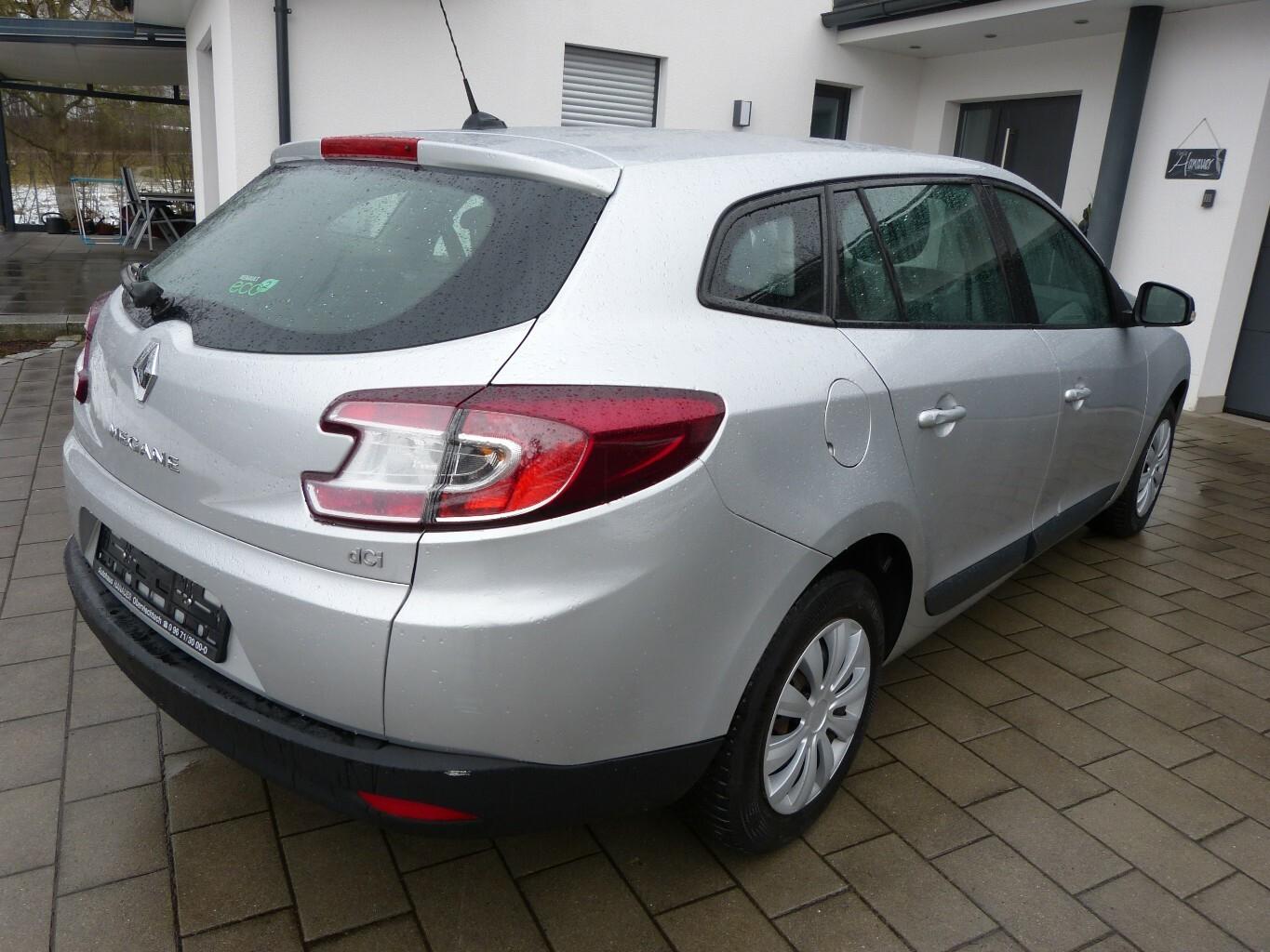 Renault Megane 2014 — photo 8