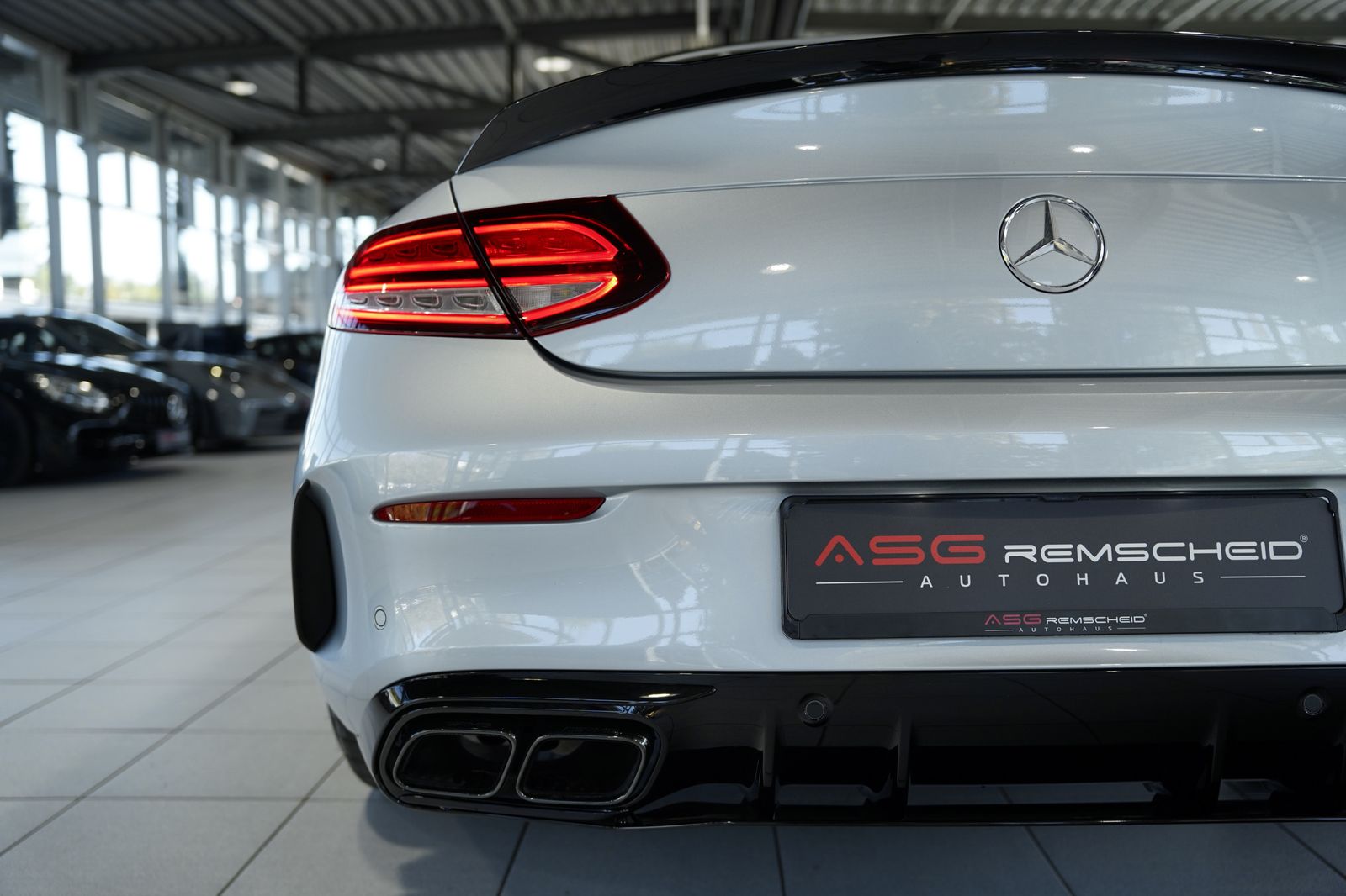 Mercedes Benz C 63 Amg