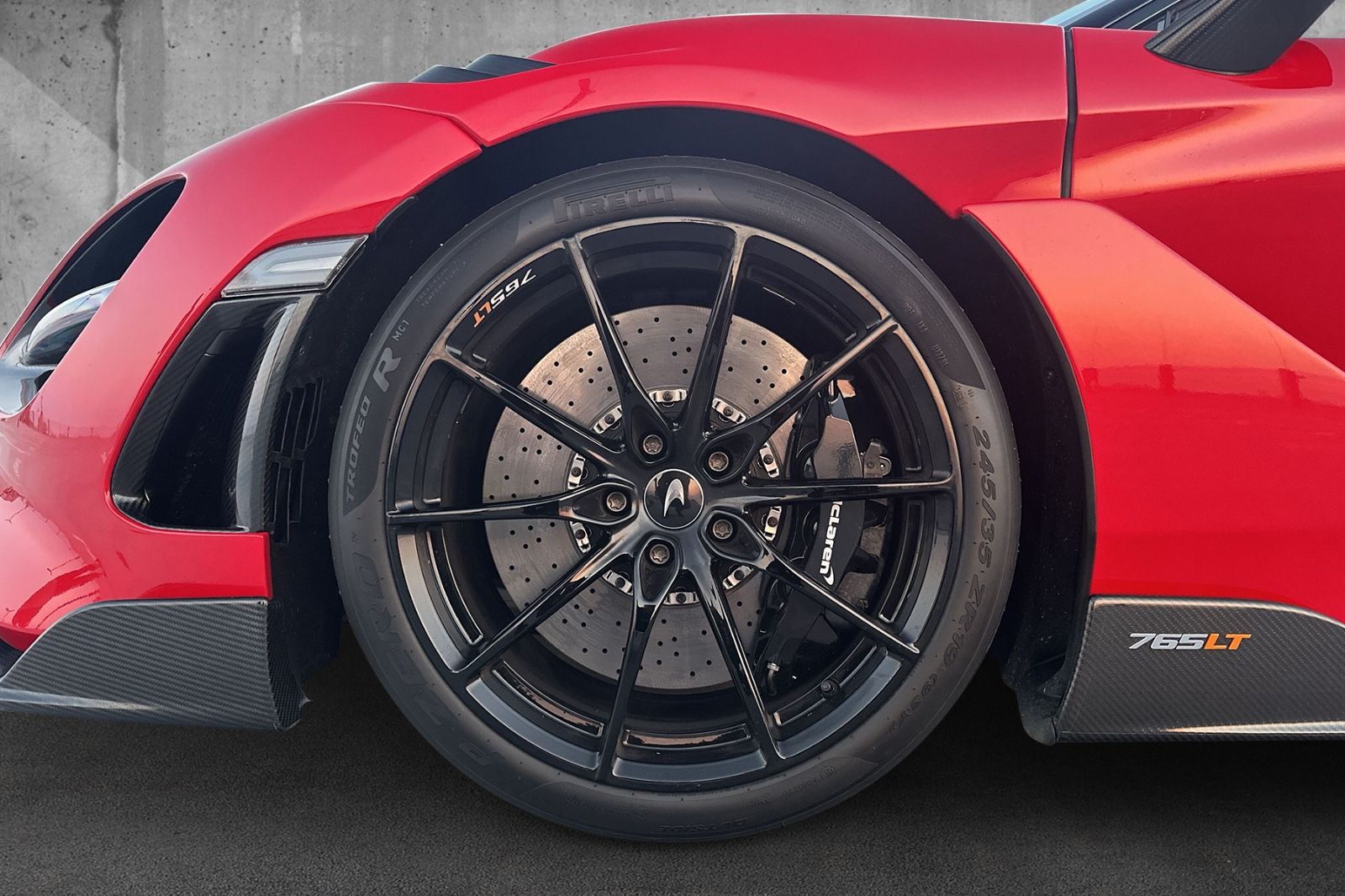 Fahrzeugabbildung McLaren 765LT Spider*All Carbon Packs*Stealth*Lift*