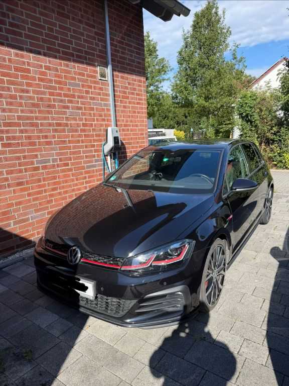 Image of Volkswagen Golf