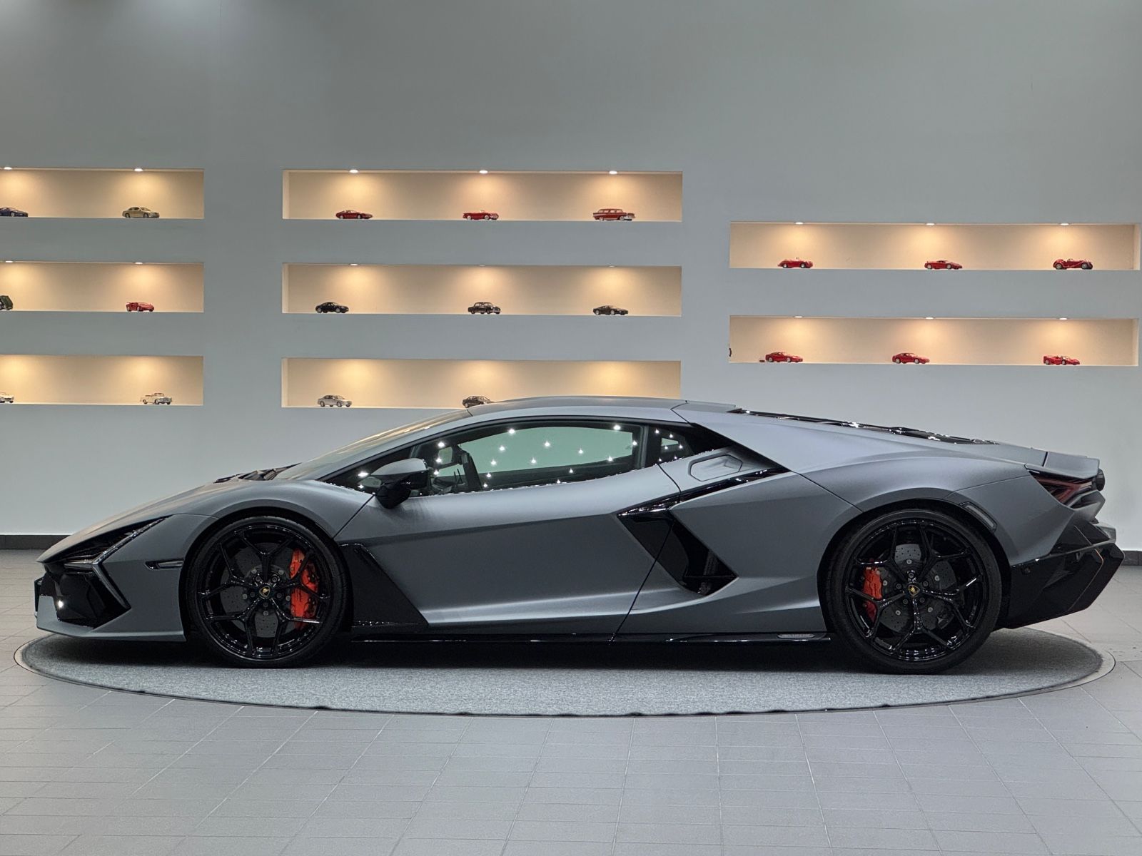 Lamborghini Revuelto 6.5 V12 *PassengerDisplay*GrigioVulcano imagem 2