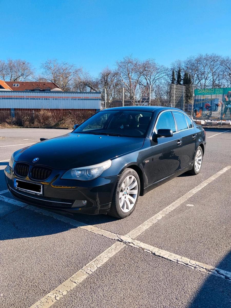 BMW 525