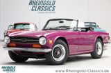 Triumph TR6 in seltener Magenta Lackierung