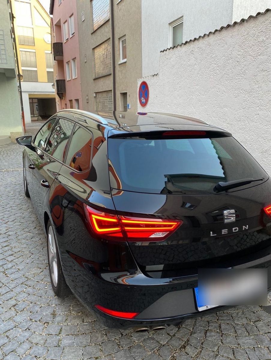 SEAT Leon