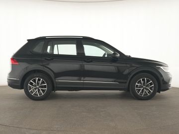 Volkswagen Tiguan - 5