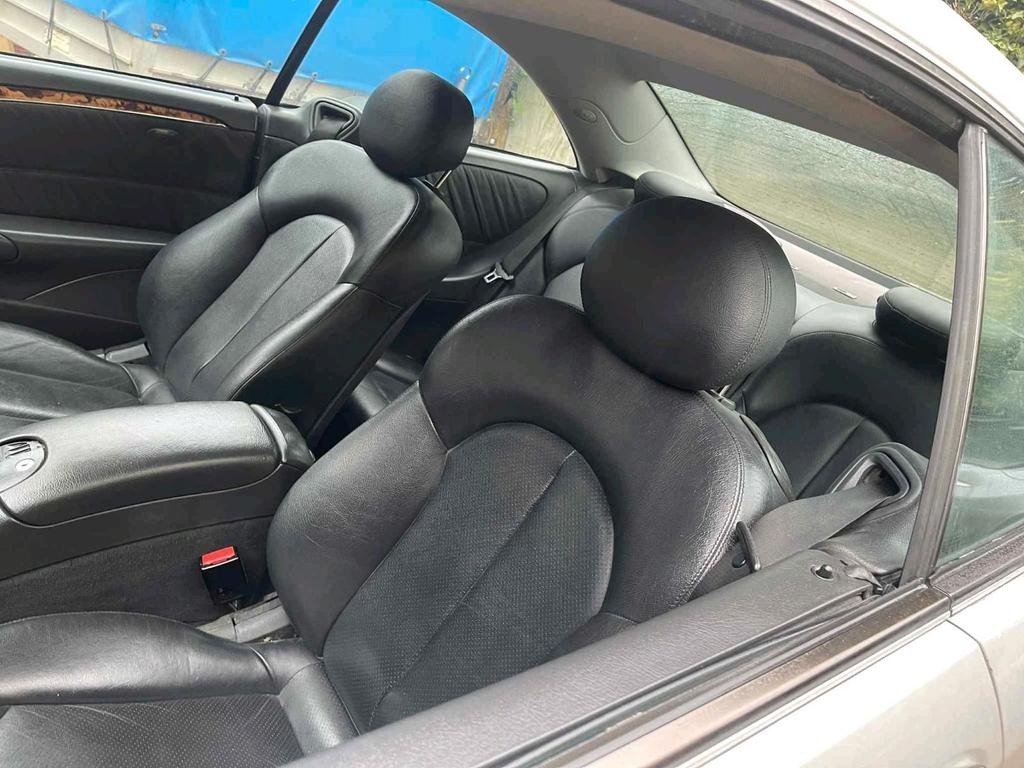 Mercedes-Benz CLK 240