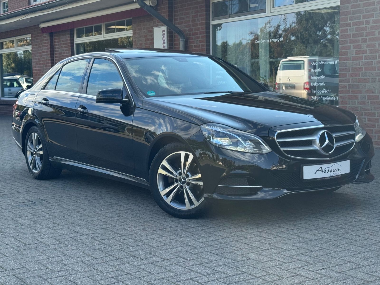Mercedes E 200 - 1