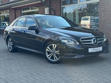 Mercedes E 200 - 1