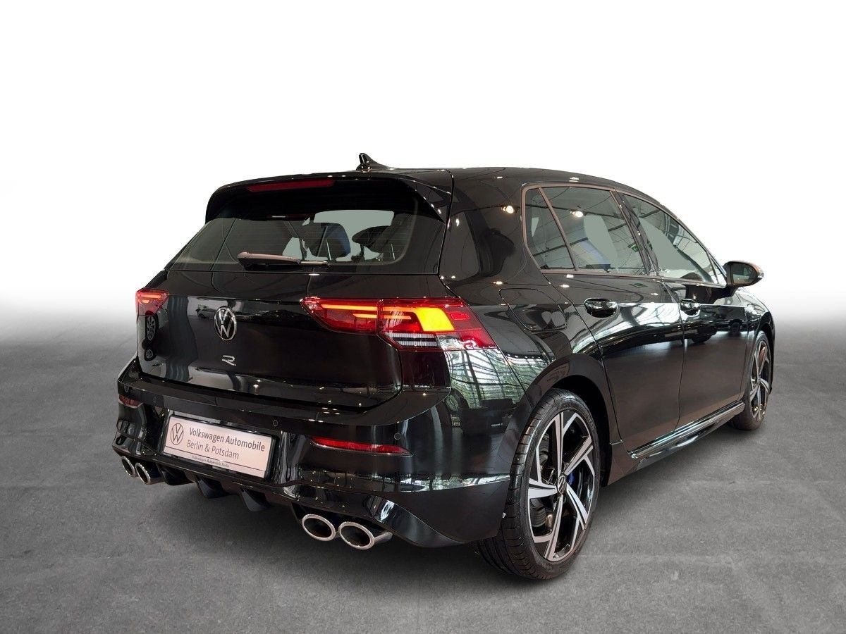 Volkswagen Golf VIII R 2.0TSI DSG 4x4 NAVI PDC LED foto 4