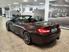 Fahrzeugabbildung BMW M4 Cabrio Competition (M-PERFABGAS/CARBON/ BRD!