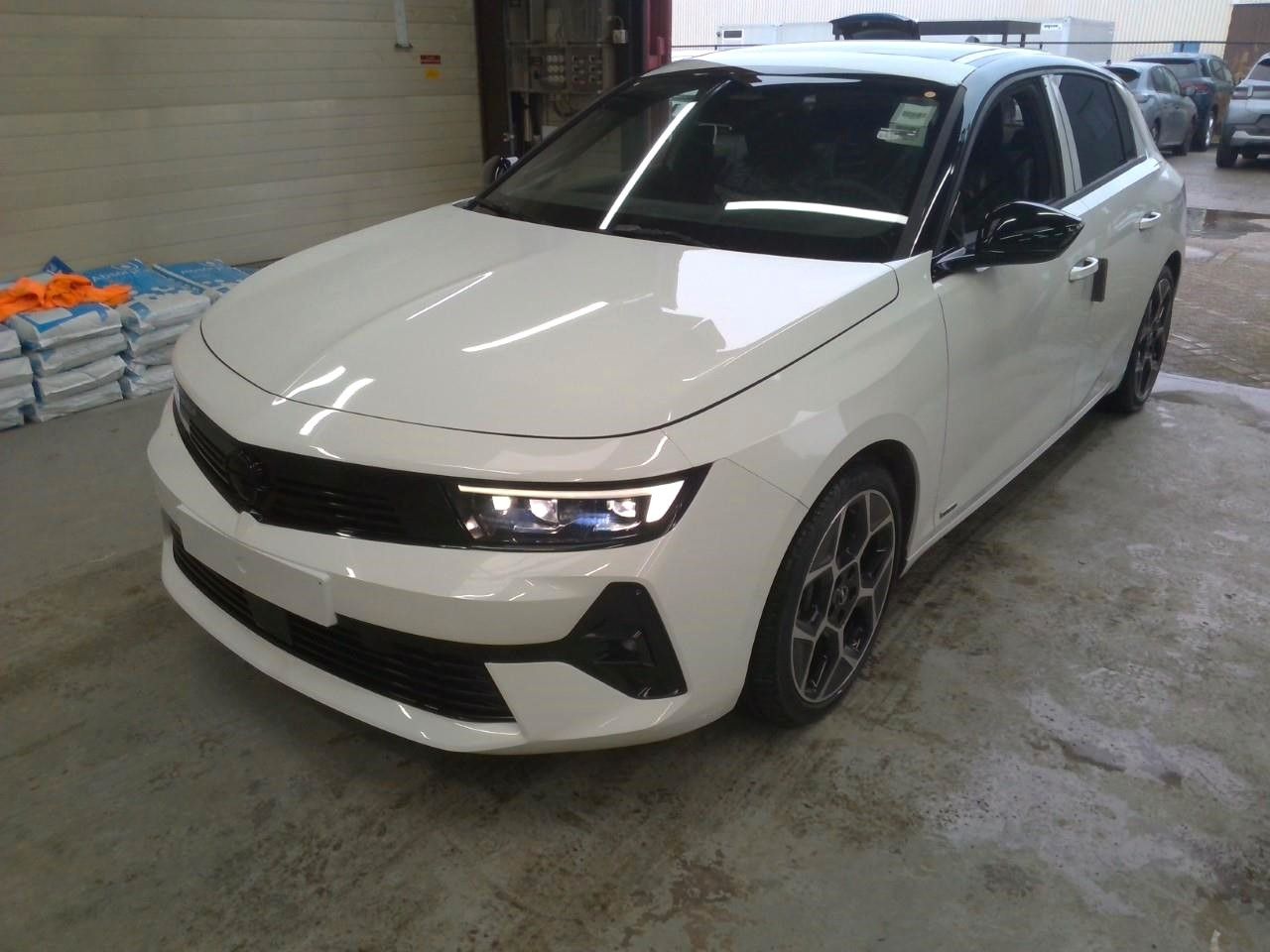 Opel Astra GS ULTIMATE 16 PHEV 180 eAT8 KAM360*PANO