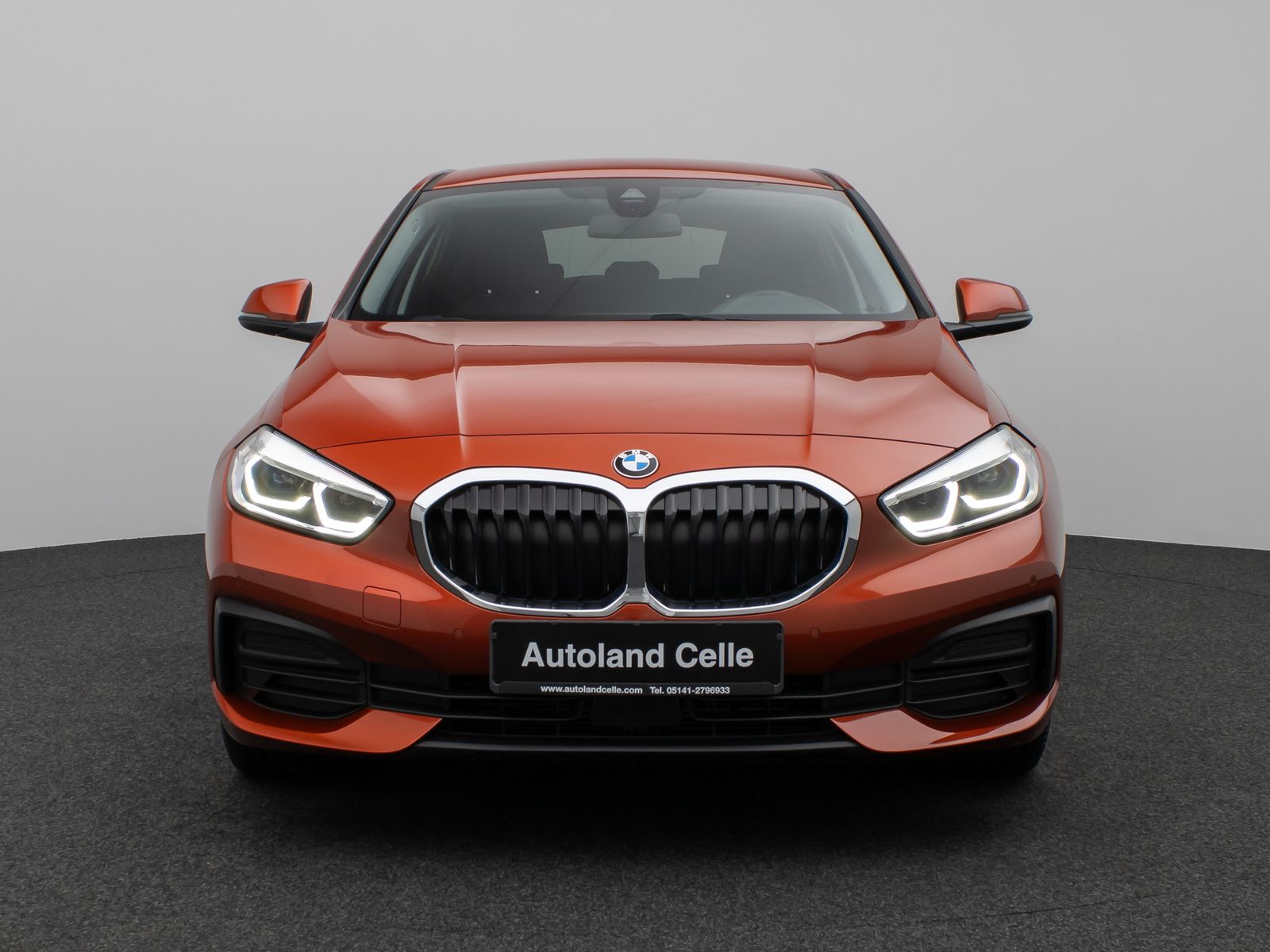 Fahrzeugabbildung BMW 120d  DAB HiFi AHK PDC Geschwindigkeitsreg LED