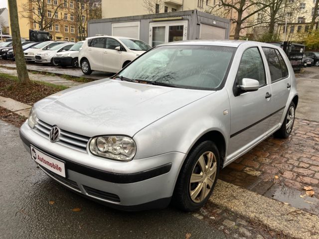 Volkswagen Golf 1.4