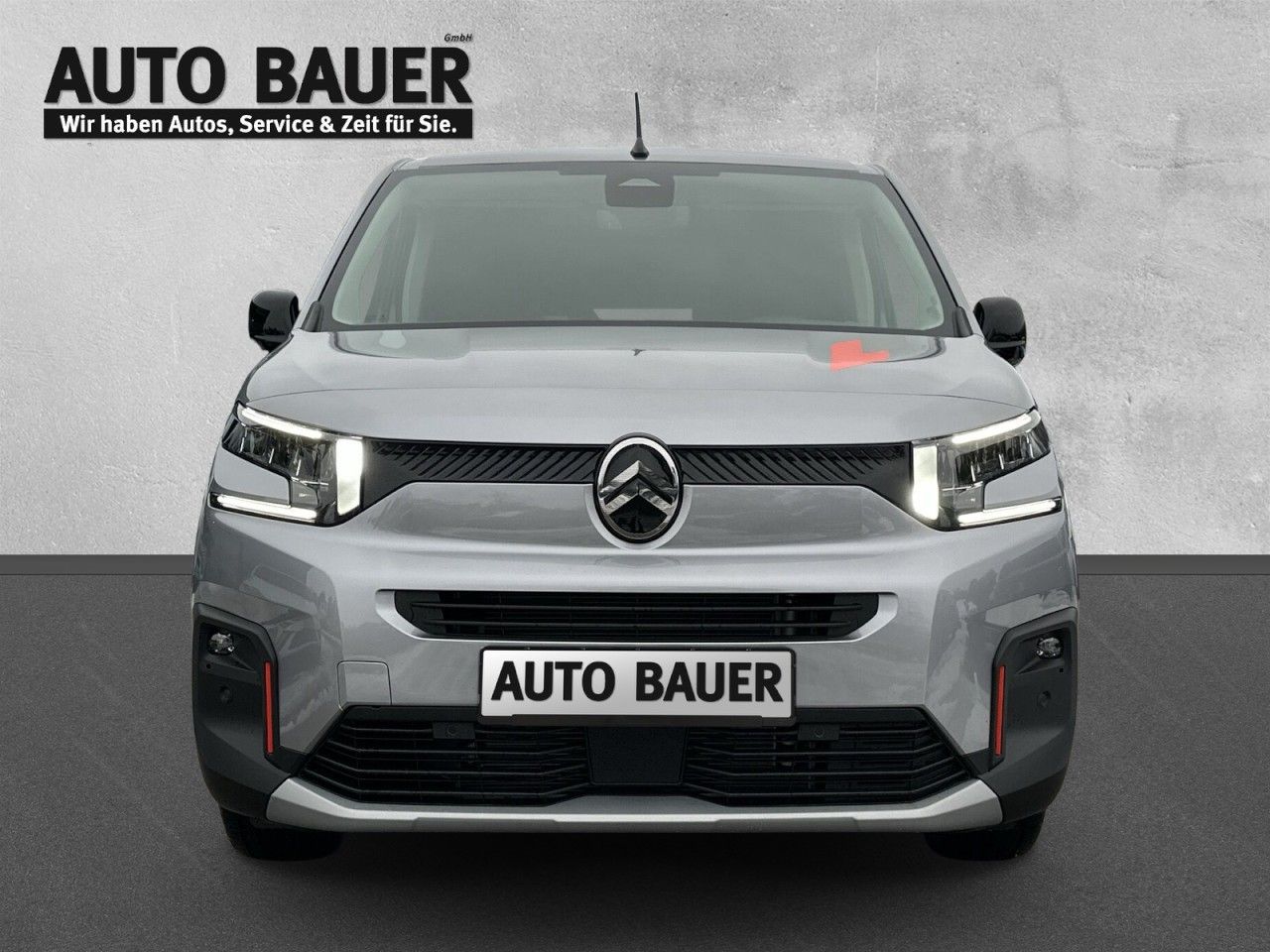 Fahrzeugabbildung Citroën Berlingo Kastenwagen M XTR Diesel 130 Automatik