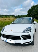 Porsche Cayenne Coupe 3.0 V6 Platinum Edition SH u.AHK - Porsche: Beige, Leder