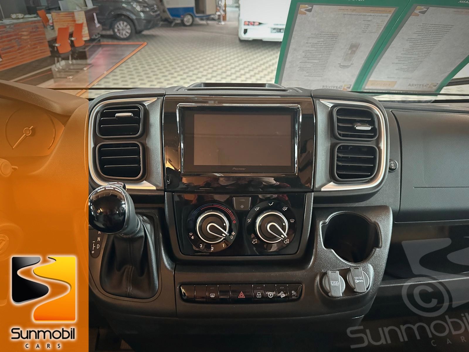 Fahrzeugabbildung Weinsberg CaraBus 600 DQ Edition Fire Automatik